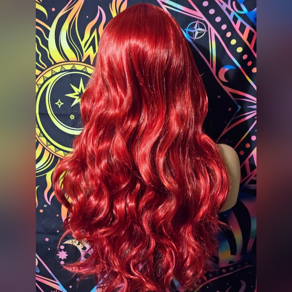 Wig - Picture 3 of 3